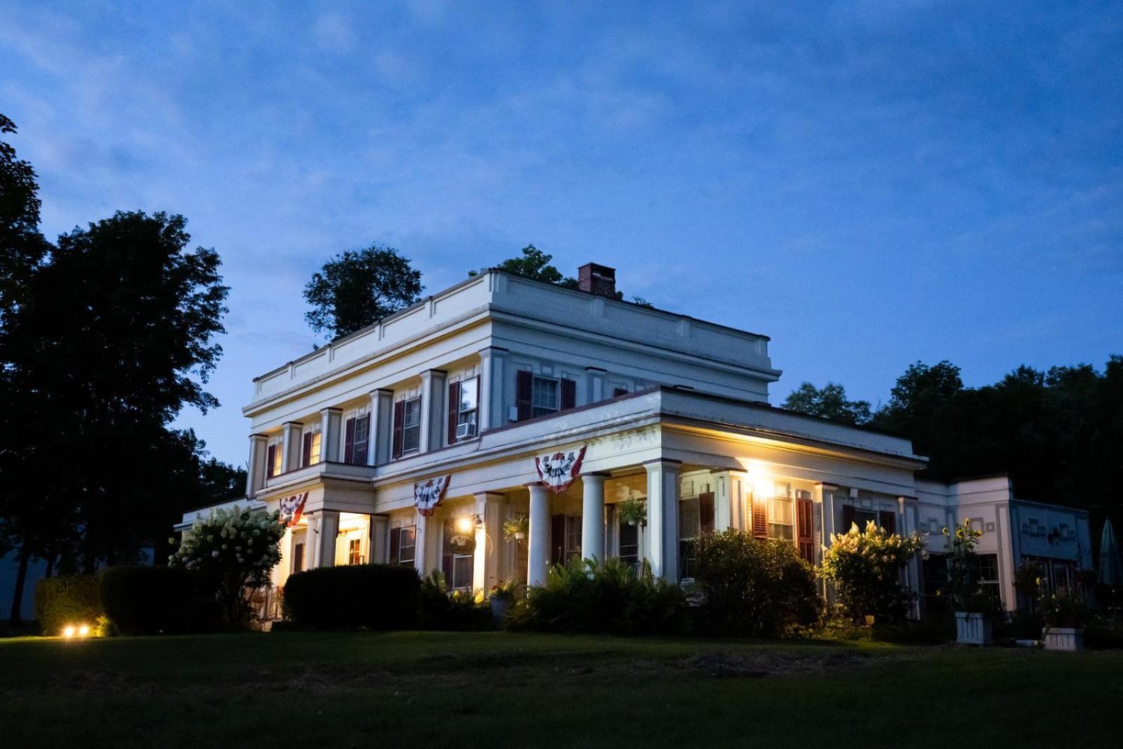 Arlington Inn & Spa Exteriör bild